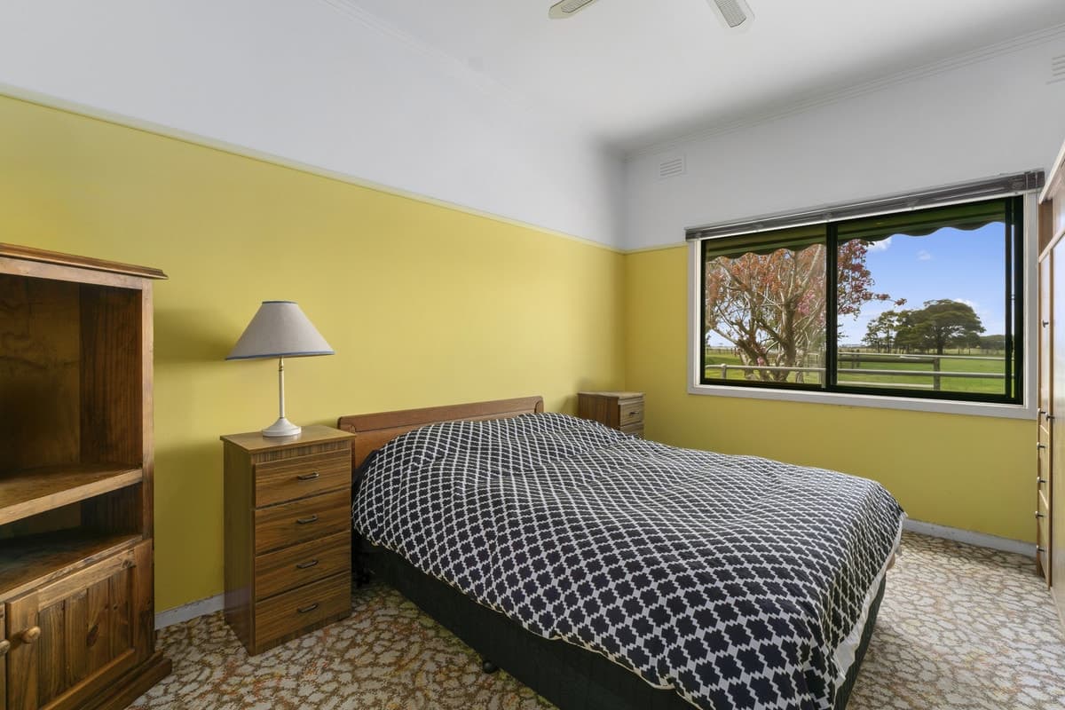 1030 Colac-Forrest Road, Yeodene, VIC, Yeodene - Thumbnail 8