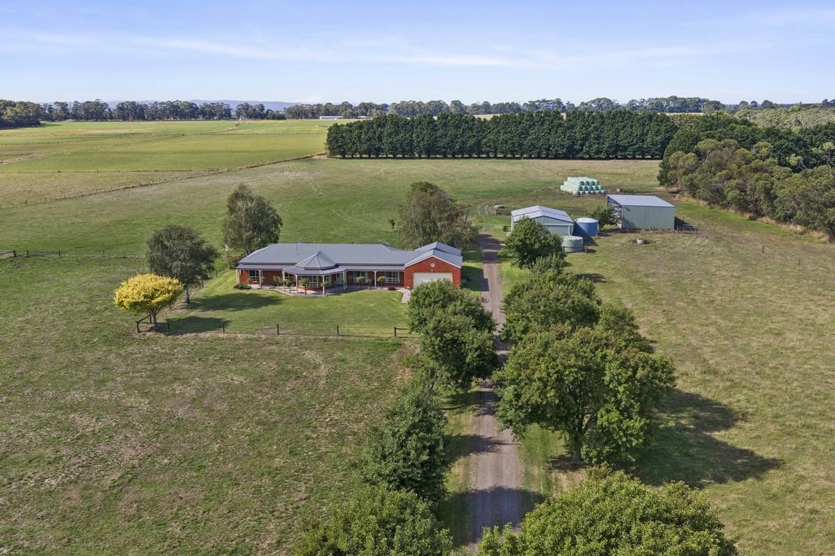 1600 Williams Road, Simpson, VIC, Simpson - Thumbnail 3