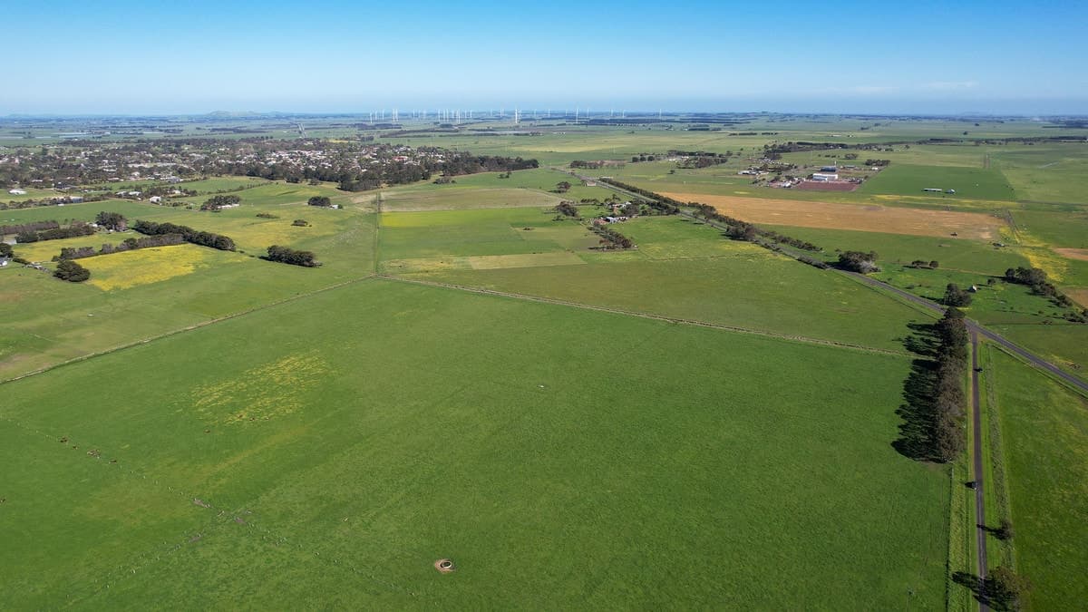 Holdsworths Lane, Mortlake, VIC, Mortlake - Thumbnail 4