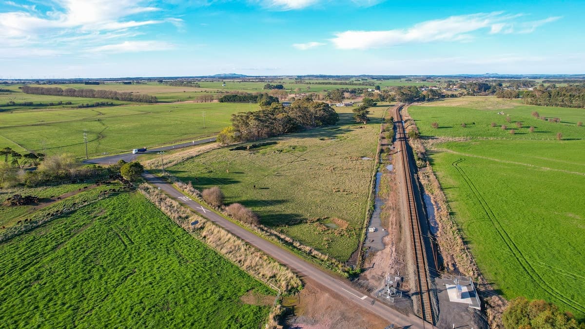 Princes Highway, Garvoc, VIC, Garvoc - Thumbnail 2