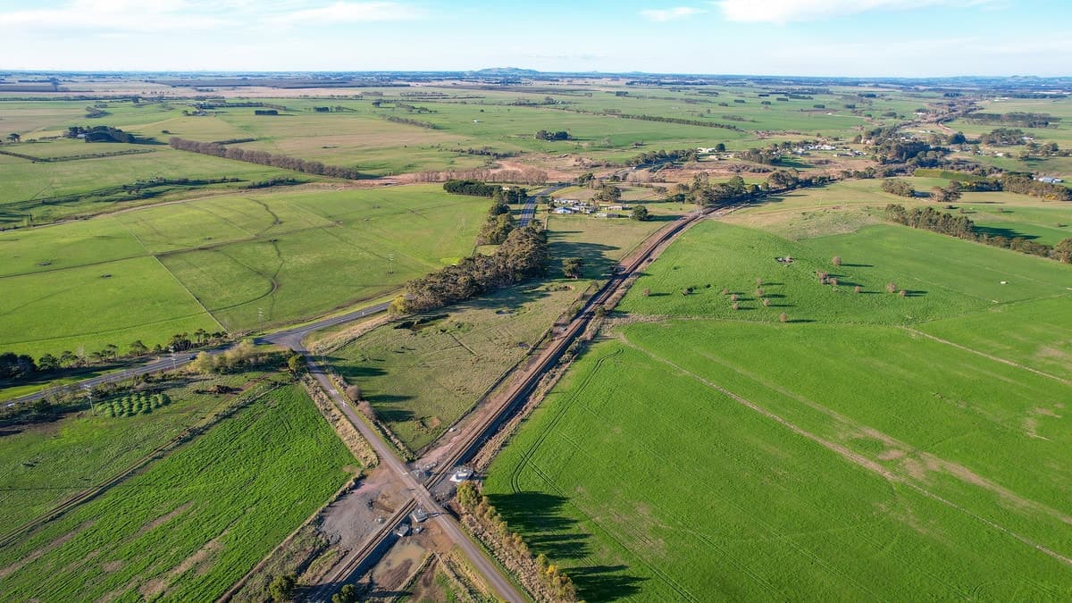 Princes Highway, Garvoc, VIC, Garvoc - Thumbnail 3