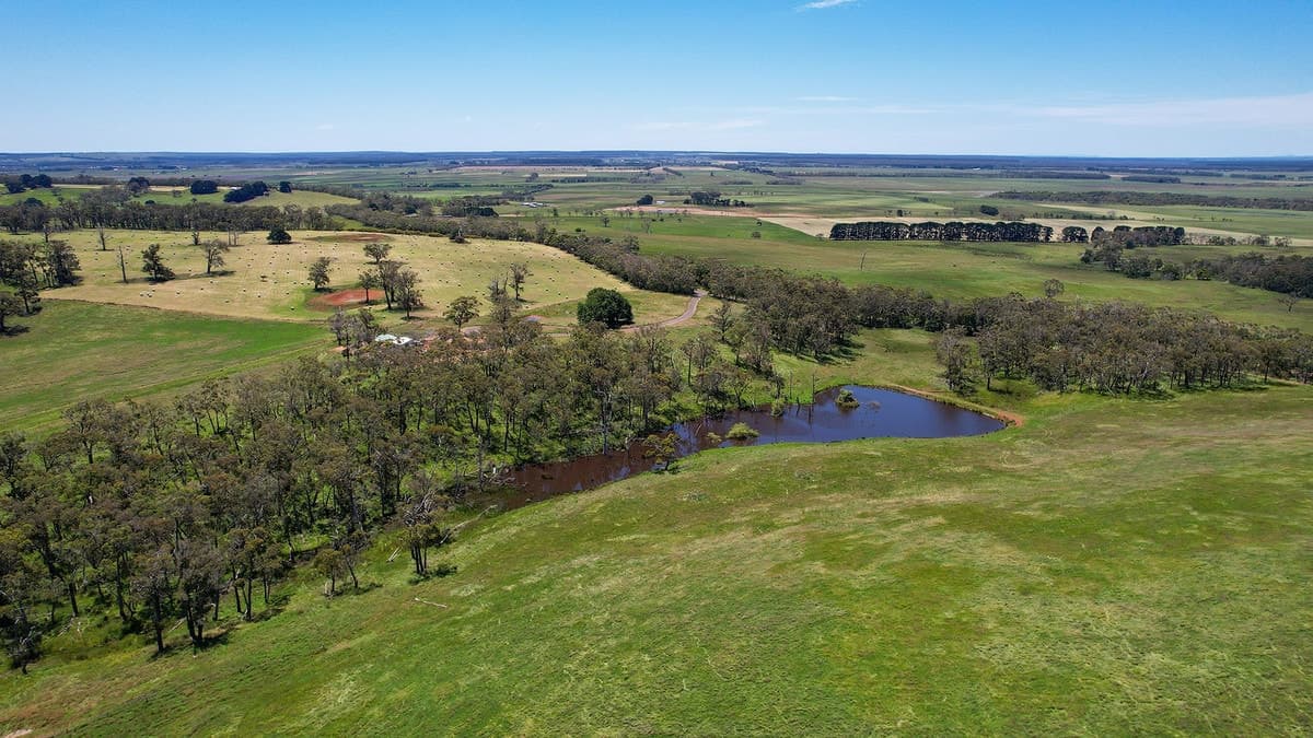 'Bakers Hill' 910 Mt Clay Road, Heywood, VIC, Heywood - Thumbnail 5