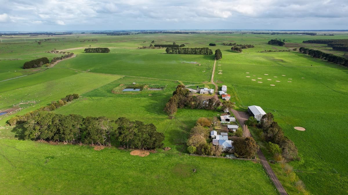 1045 Kangertong Road, Hawkesdale, VIC, Hawkesdale - Thumbnail 5
