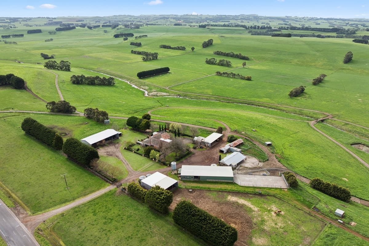 355 Cobden-Stonyford Road, Cobden, VIC, Cobden - Thumbnail 4