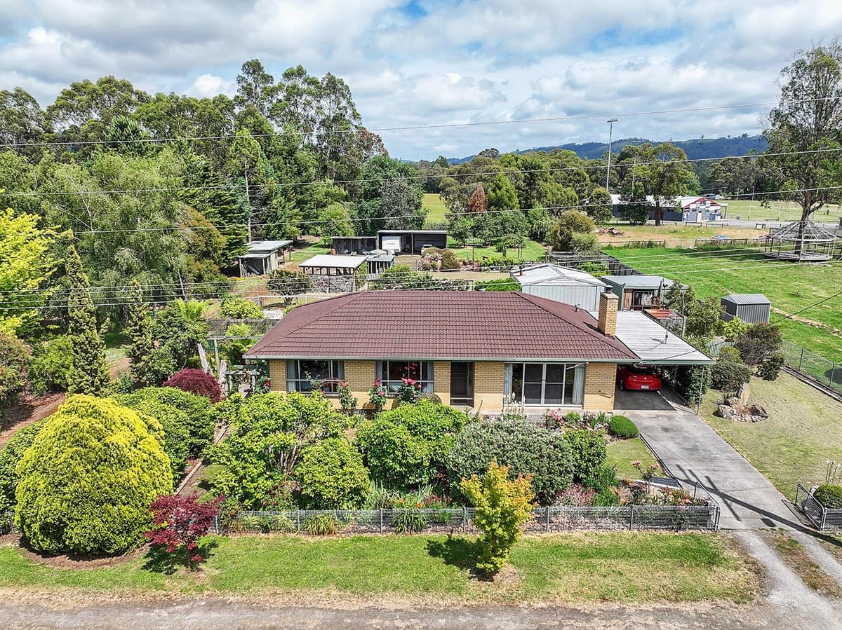 42 Main Road, Gellibrand, VIC, Gellibrand - Image 1
