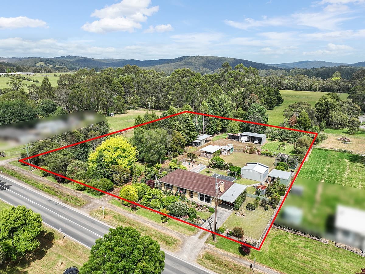 42 Main Road, Gellibrand, VIC, Gellibrand - Thumbnail 2