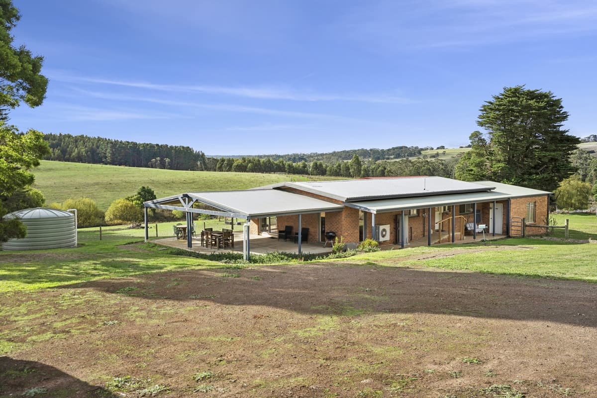 209 Centre Spur Road, Cooriemungle, VIC, Cooriemungle - Thumbnail 2