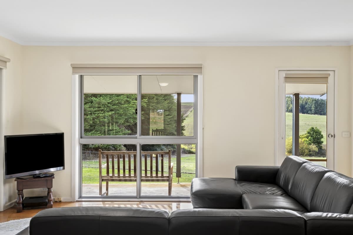 209 Centre Spur Road, Cooriemungle, VIC, Cooriemungle - Thumbnail 6