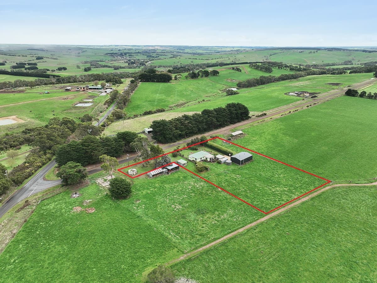 869 Bucks Road, Simpson, VIC, Simpson - Image 1