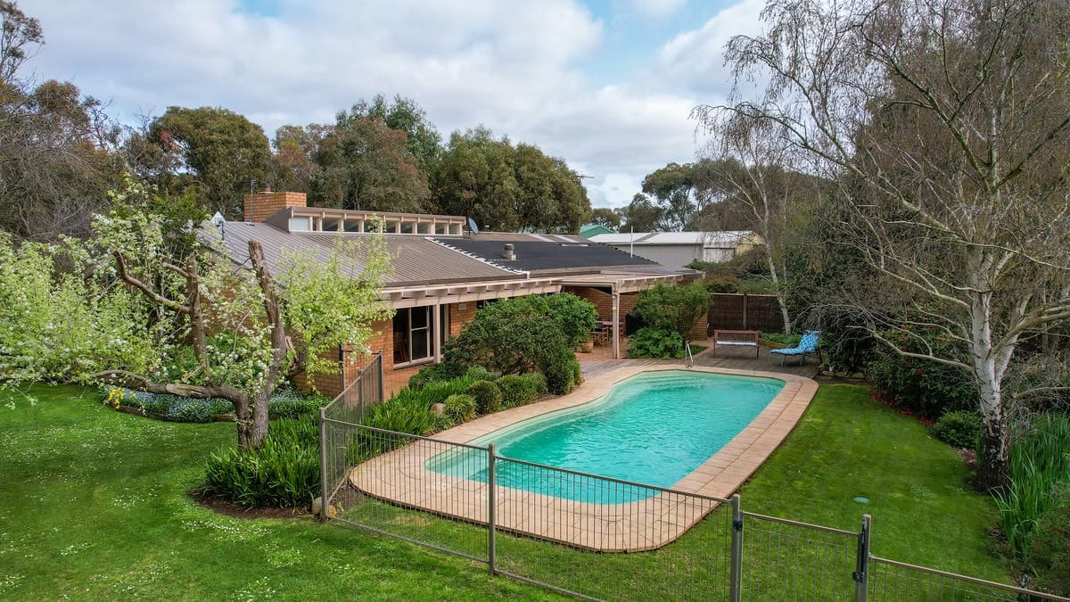 521 Mill Road, Strathkellar, VIC, Strathkellar - Image 1