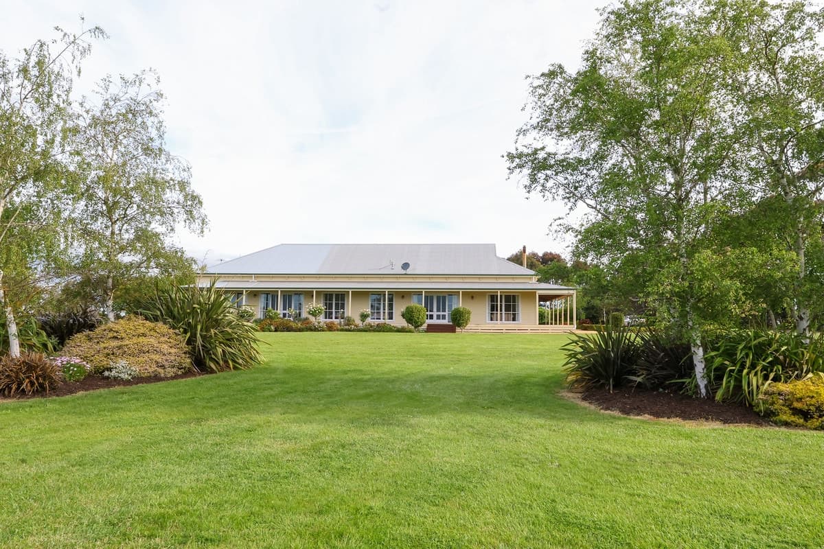 7608 Hamilton-Pt Fairy Road, Hamilton, VIC, Hamilton - Image 1