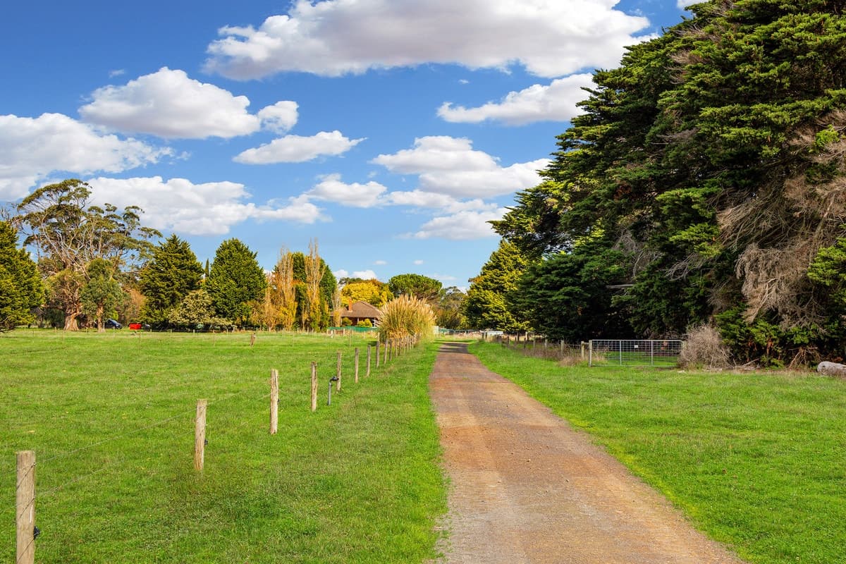 156 McConnells Road, Taroon, VIC, Taroon - Thumbnail 7