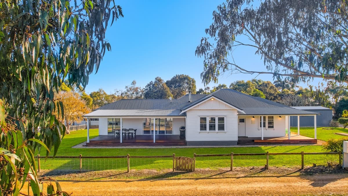 993 McIntyres Crossing Road, Dunkeld, VIC, Dunkeld - Thumbnail 2