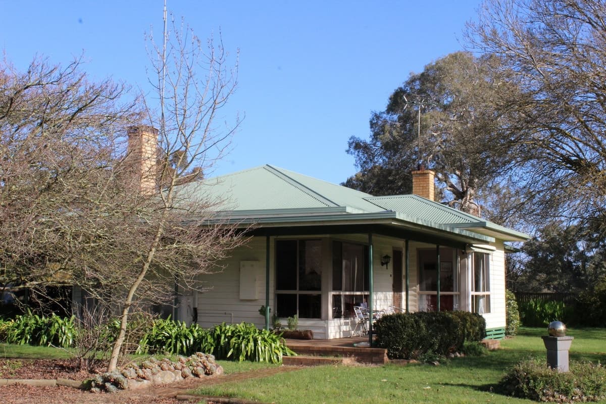 3248 Henty Highway, Cavendish, VIC, Cavendish - Image 1