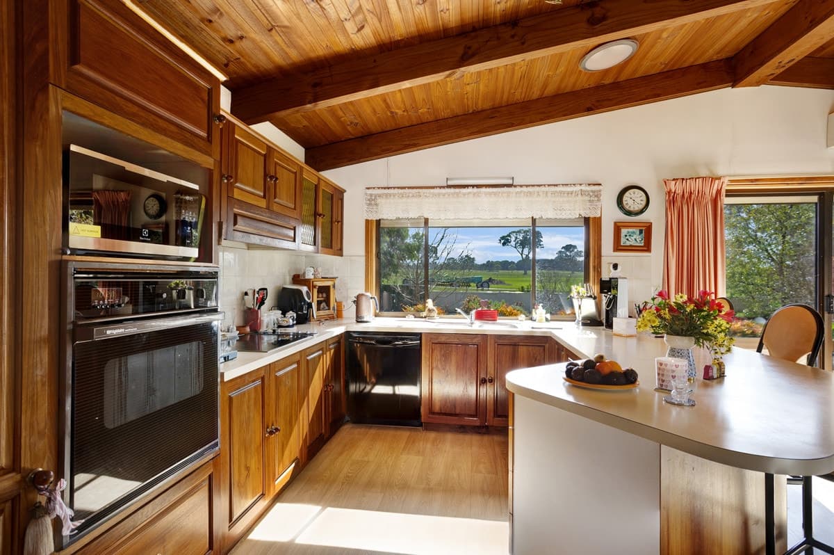 198 Partridges Road, Hamilton, VIC, Hamilton - Thumbnail 6