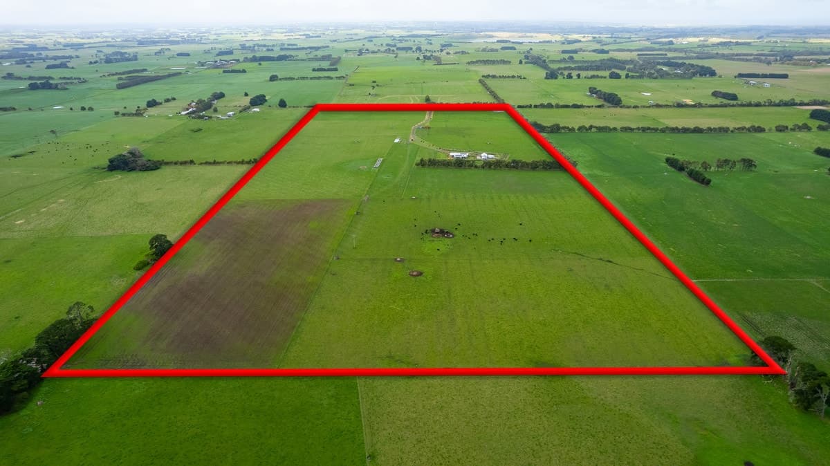 "Melbek Farm" 101 Markwells Road, Purnim, VIC, Purnim - Thumbnail 2