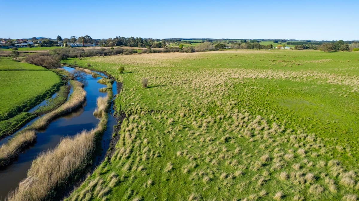 Corner Burleighs Road & Hamilton-Port Fairy Road, Macarthur, VIC, Macarthur - Thumbnail 8
