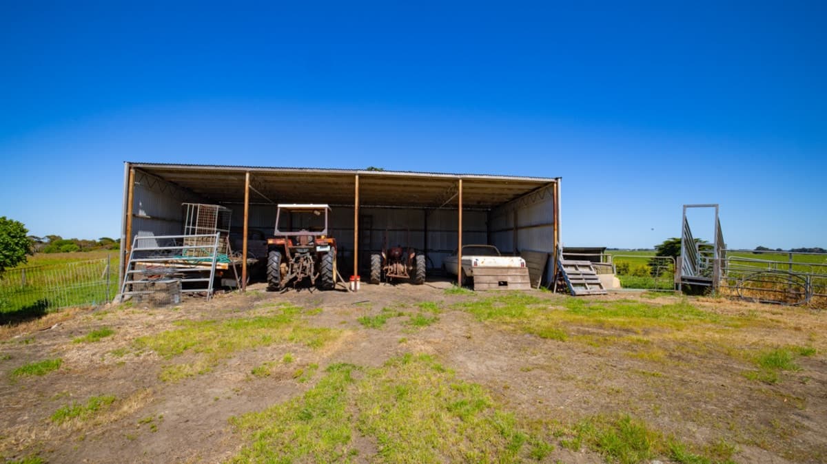 17 Bonnetts Road, Rosebrook, VIC, Rosebrook - Thumbnail 6