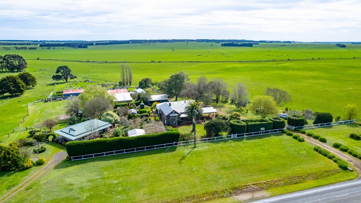 2529 Warrnambool-Caramut Road, Woolsthorpe, VIC, Woolsthorpe - Thumbnail 3