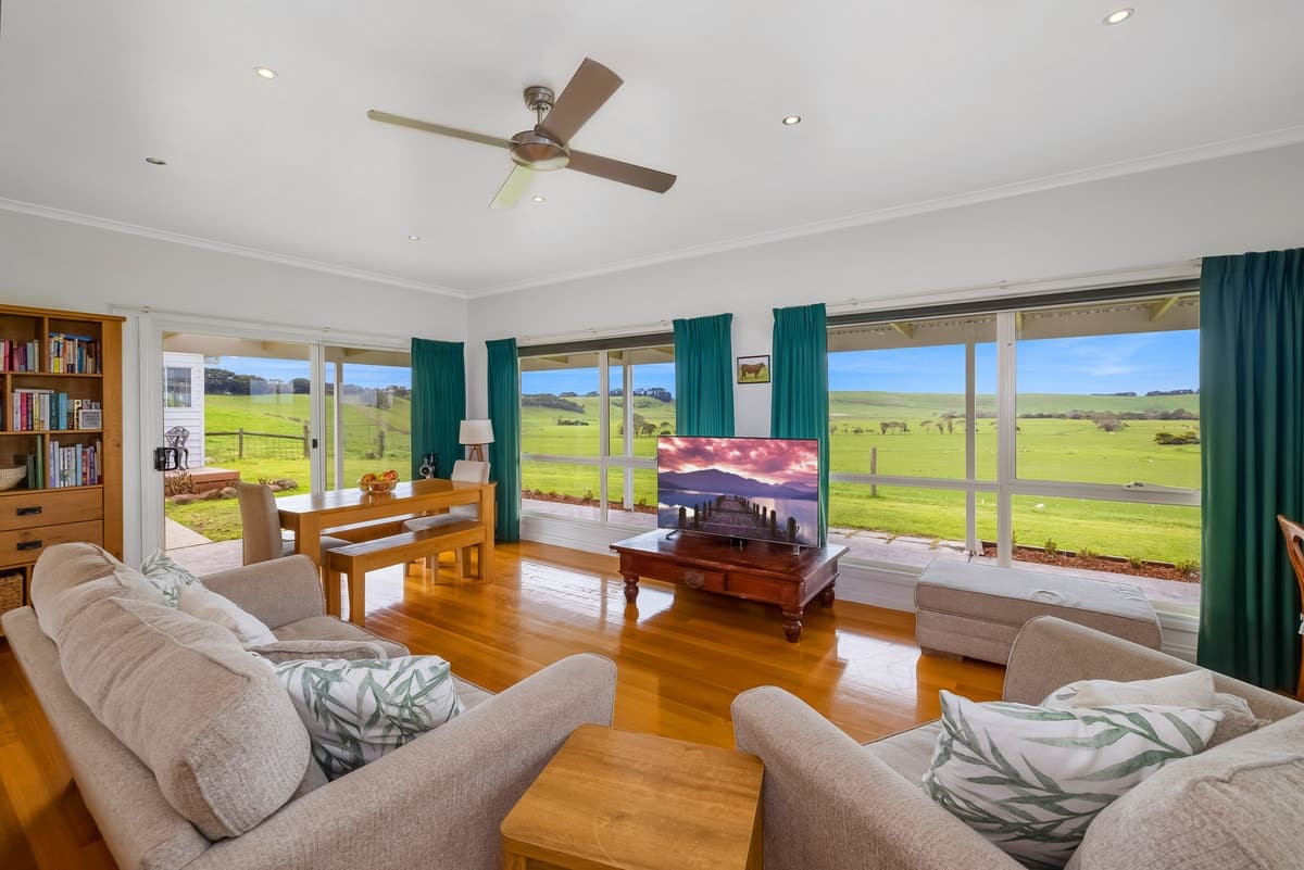 63 Kellys Road, Panmure, VIC, Panmure - Thumbnail 8