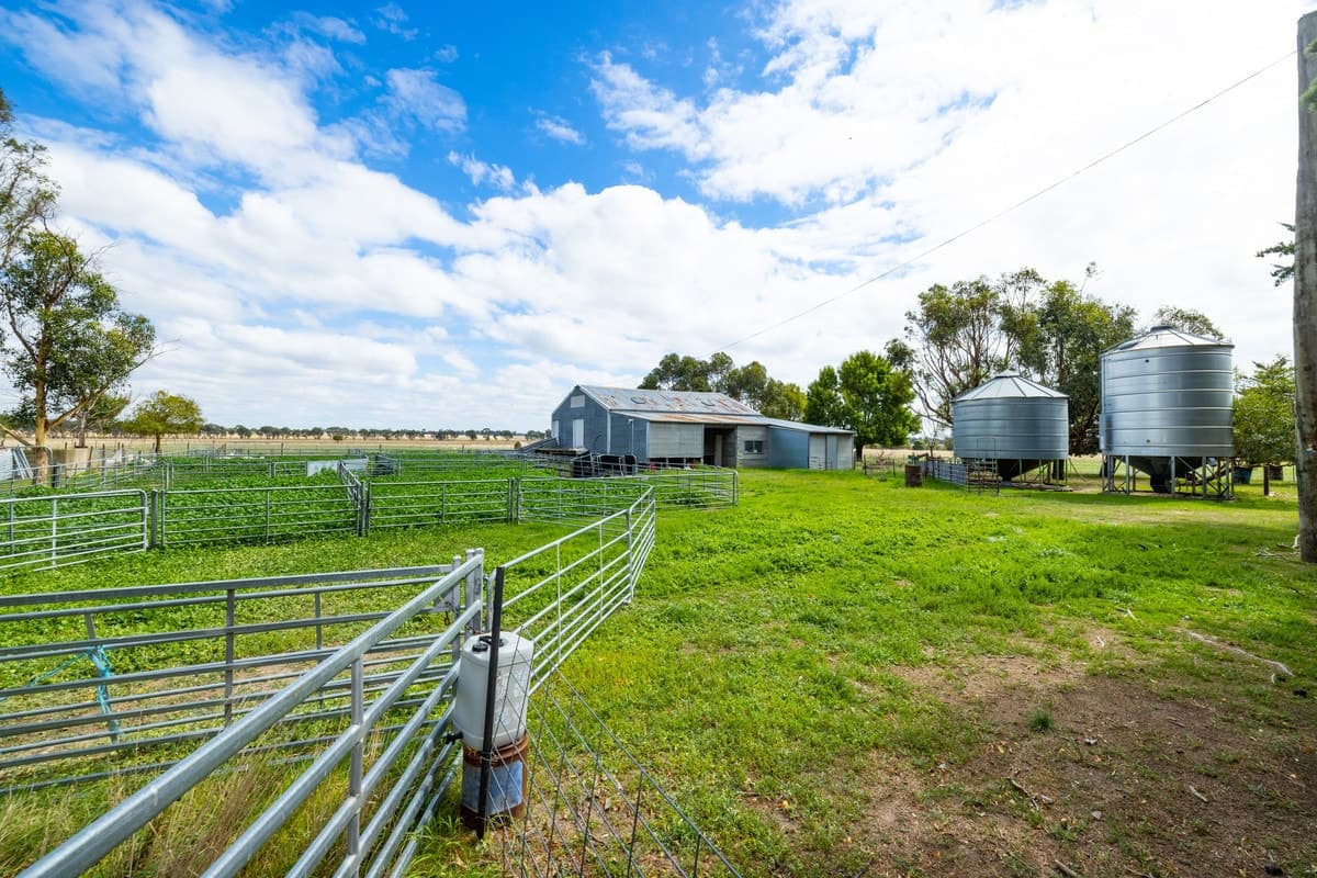 318 Mt Sturgeon SS Road, Dunkeld, VIC, Dunkeld - Thumbnail 4