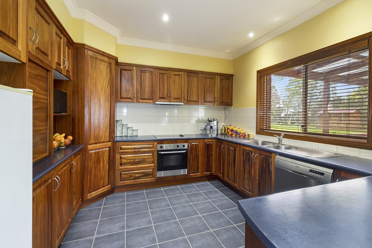 1801 Darlington Terang Road, Kolora, VIC, Kolora - Thumbnail 7