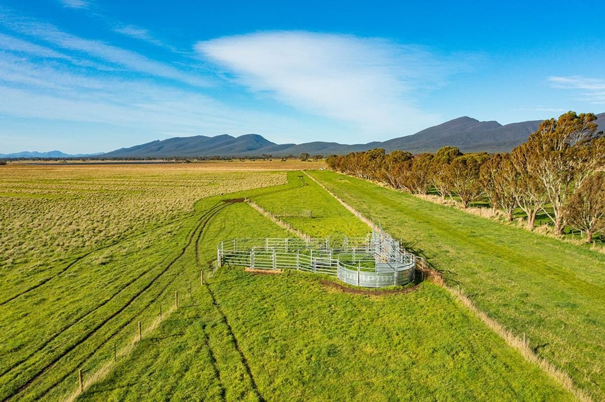 Howells Road ( CA 109), Victoria Valley, VIC, Victoria Valley - Thumbnail 2