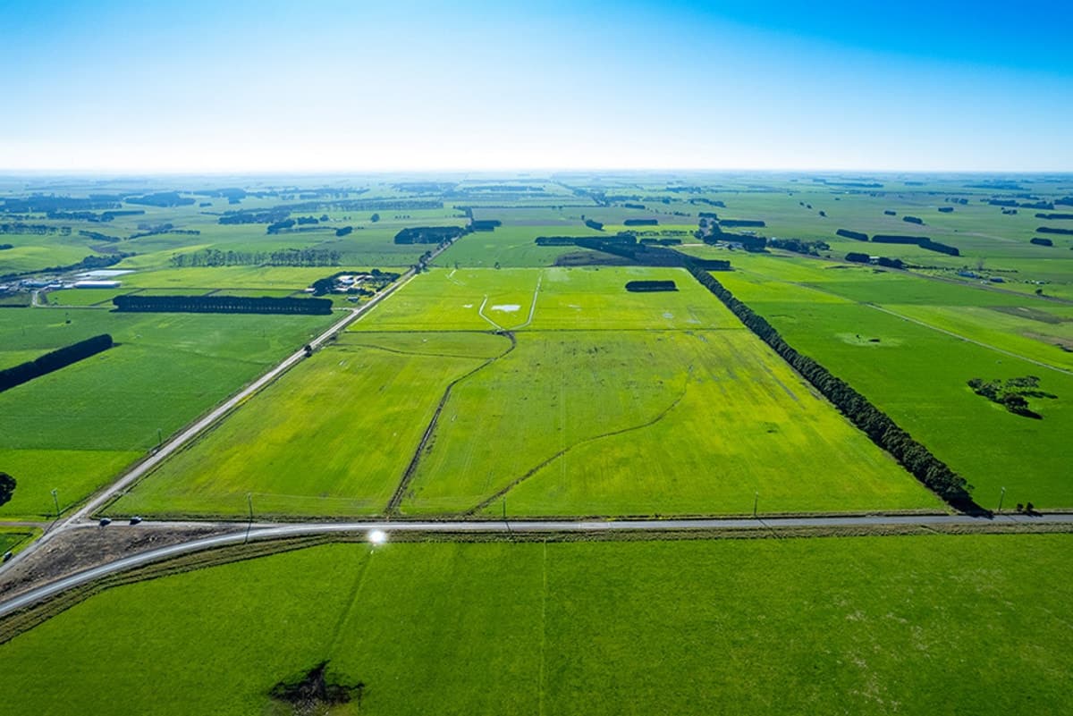 Corner of Cooramook & Injemira Roads, Grassmere, VIC, Grassmere - Thumbnail 3
