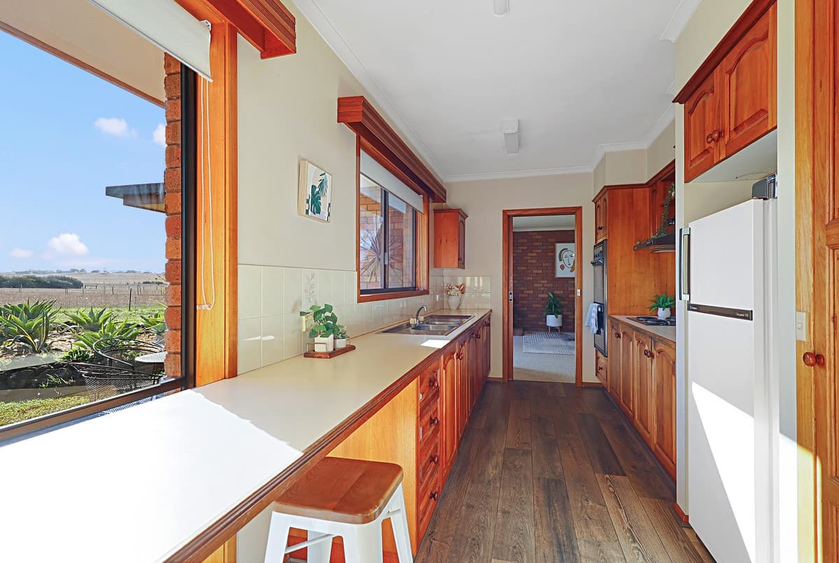 318 Conns Lane, Yangery, VIC, Yangery - Thumbnail 4