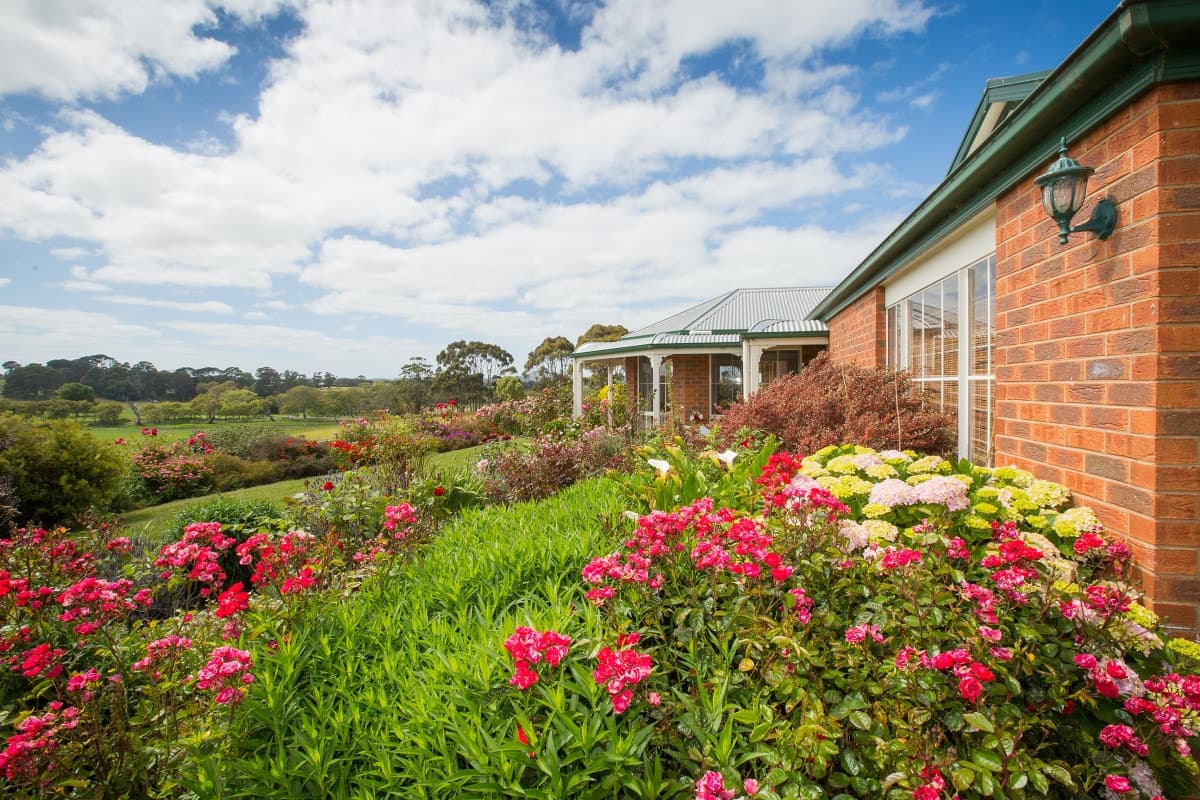 6203 Princes Highway, Terang, VIC, Terang - Thumbnail 2