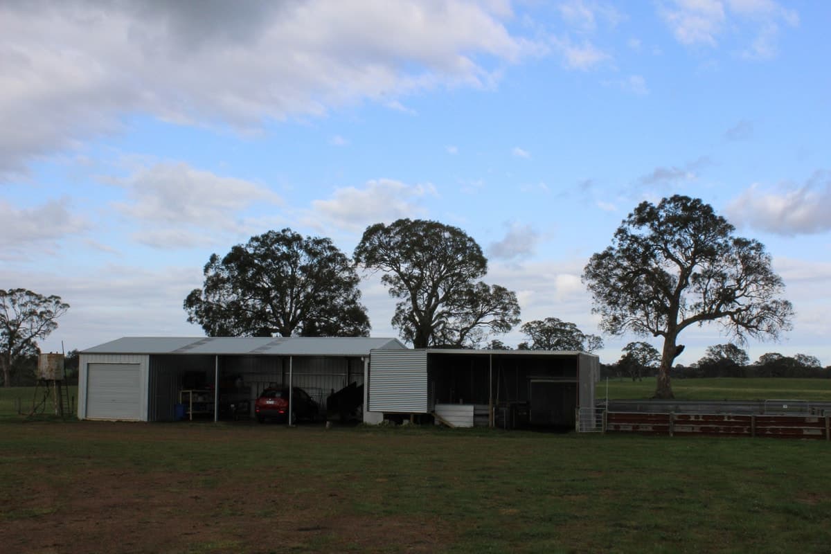Mt Cavendish Road, Cavendish, VIC, Cavendish - Thumbnail 4