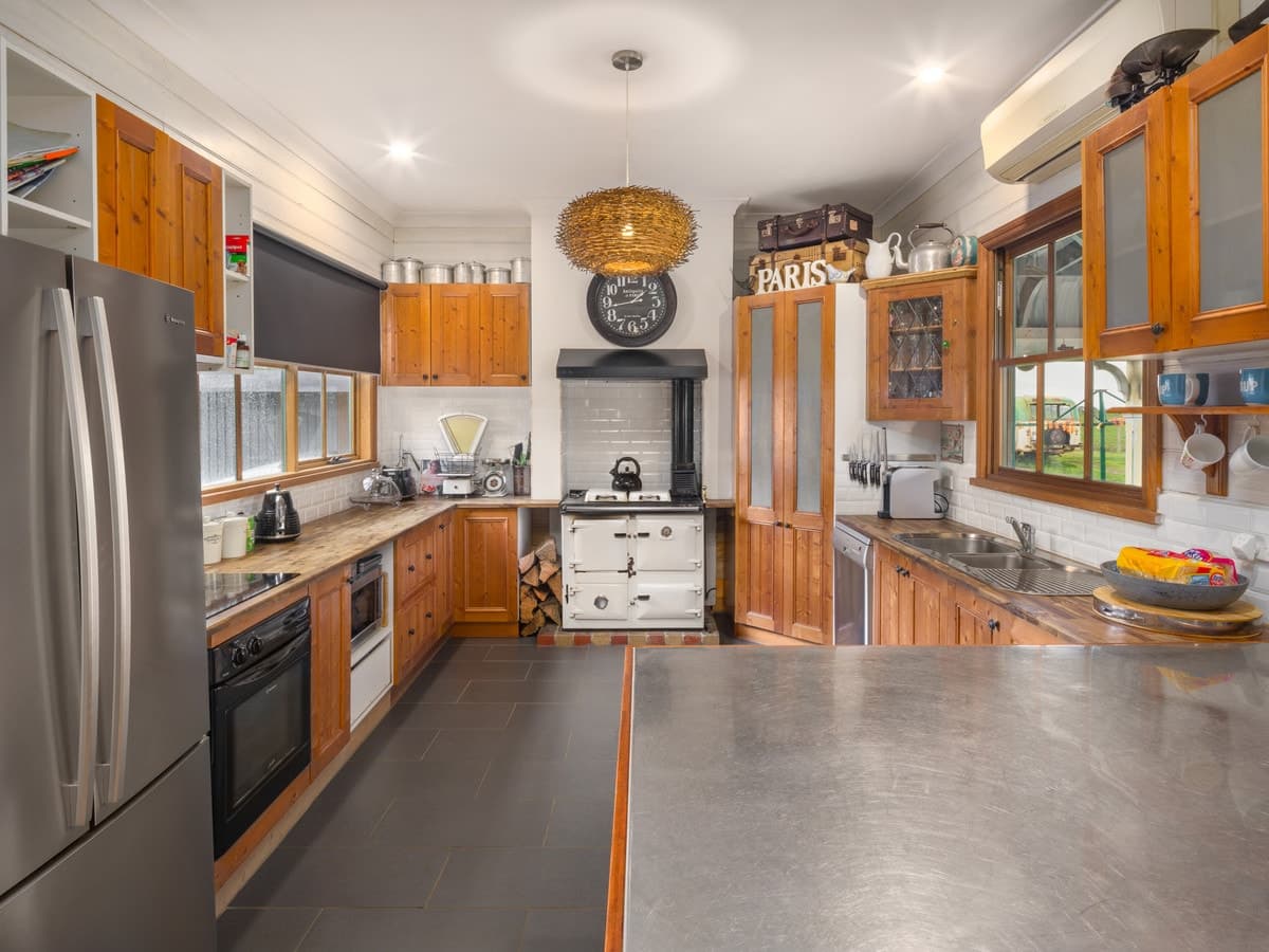 125 Centre Road, Cooriemungle, VIC, Cooriemungle - Thumbnail 6
