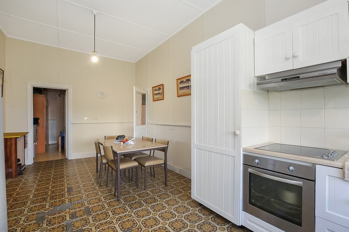 6586 Hamilton Highway, Cressy, VIC, Cressy - Thumbnail 7