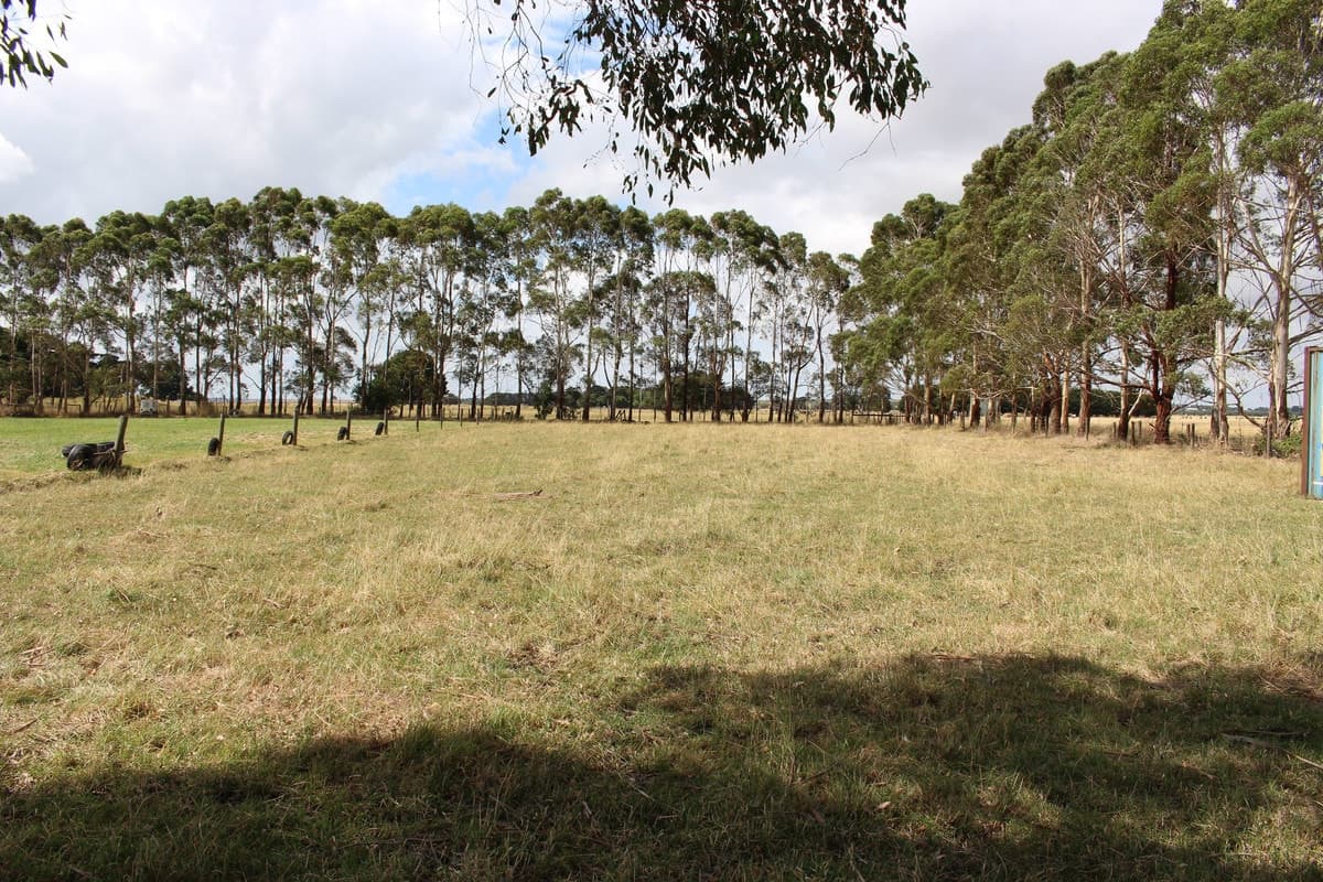 9 & 10/1450 Princes Highway, Pirron Yallock, VIC, Pirron Yallock - Image 1