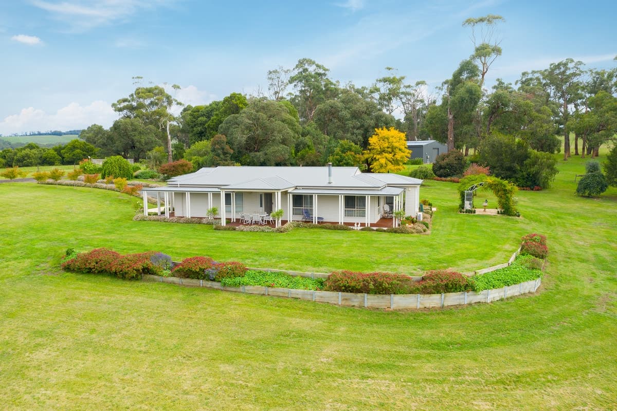 160 Centre Spur Road, Cooriemungle, VIC, Cooriemungle - Thumbnail 2