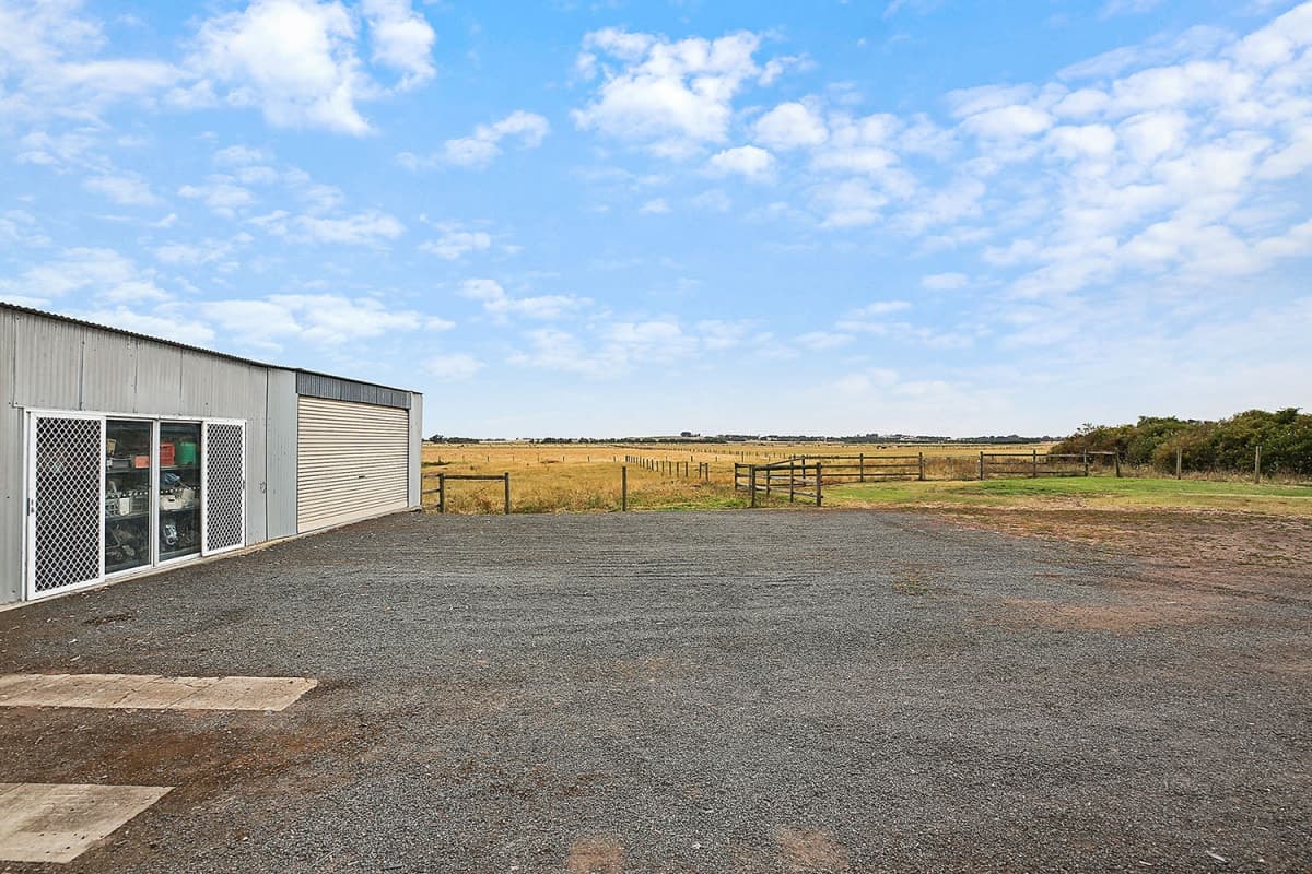 25 Murrays Road, Pirron Yallock, VIC, Pirron Yallock - Thumbnail 3