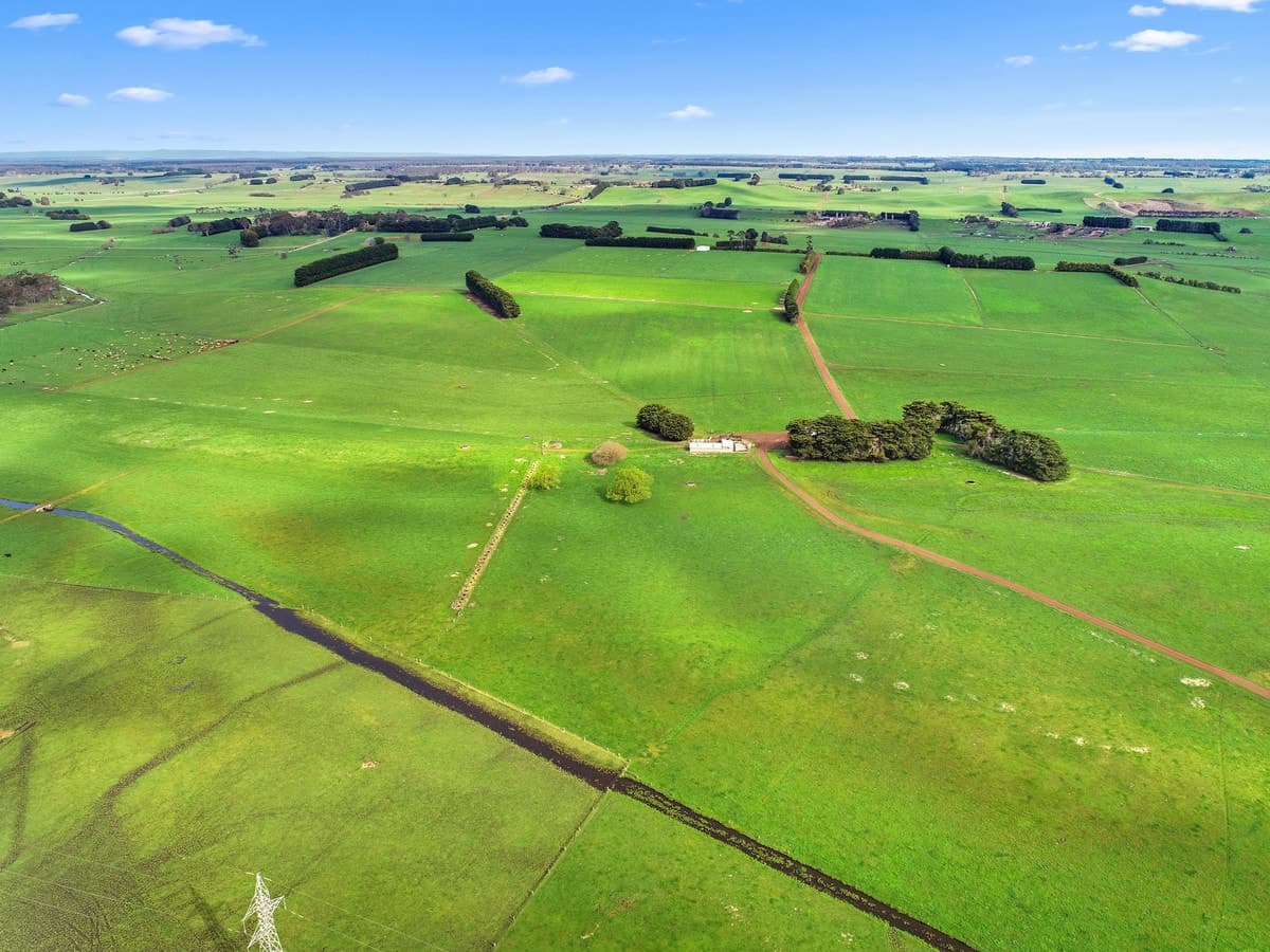 679 Jancourt Road, Tandarook, VIC, Tandarook - Thumbnail 2