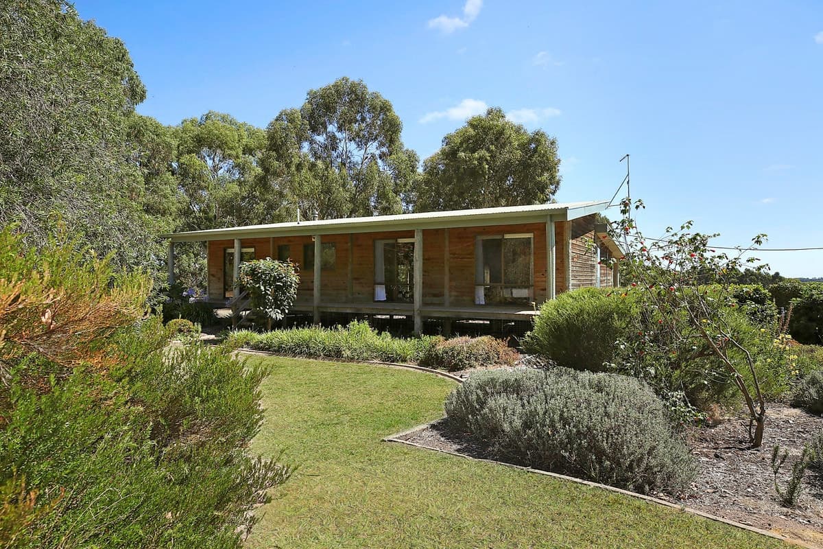 225 Shorts Road, Elliminyt, VIC, Elliminyt - Thumbnail 4