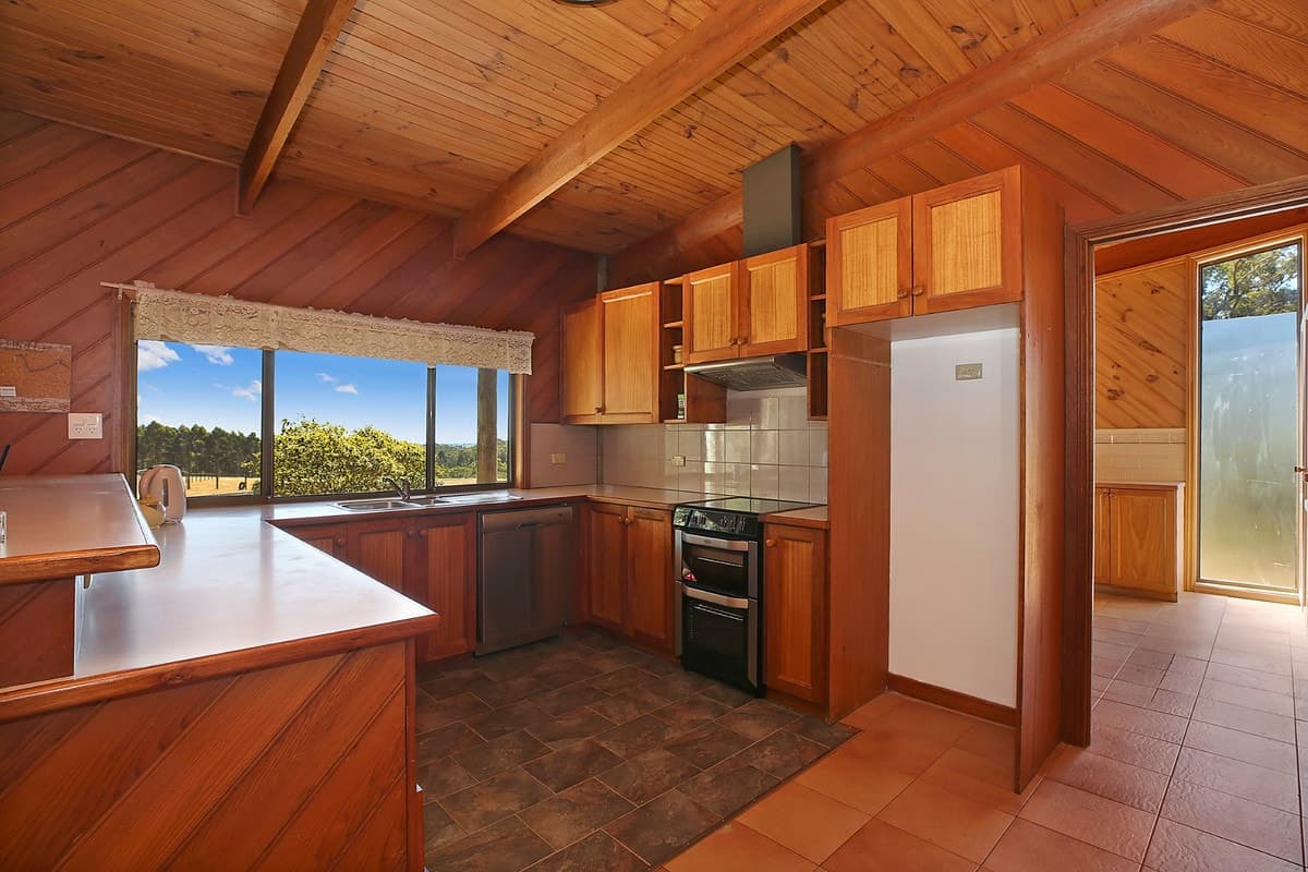 225 Shorts Road, Elliminyt, VIC, Elliminyt - Thumbnail 5