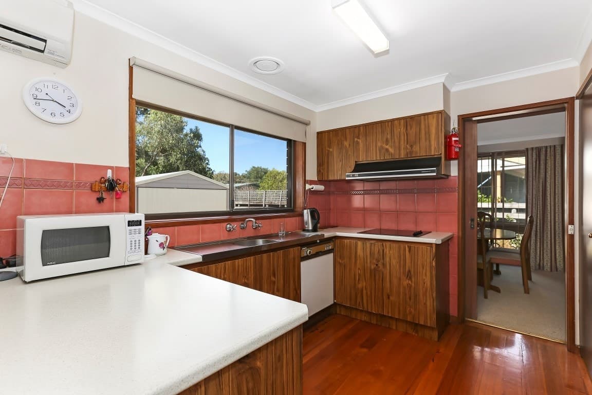 6 Olney Street, Winchelsea, VIC, Winchelsea - Thumbnail 3