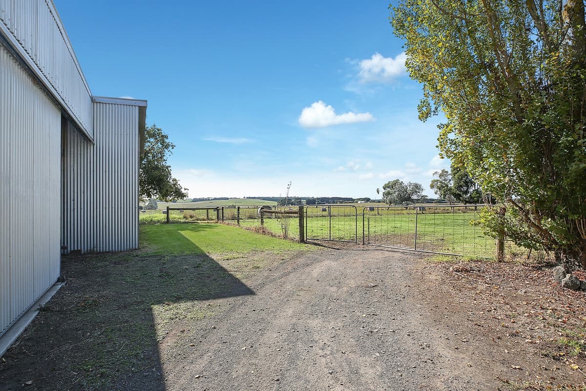 715 Colac-Forrest Road, Warncoort, VIC, Warncoort - Thumbnail 7