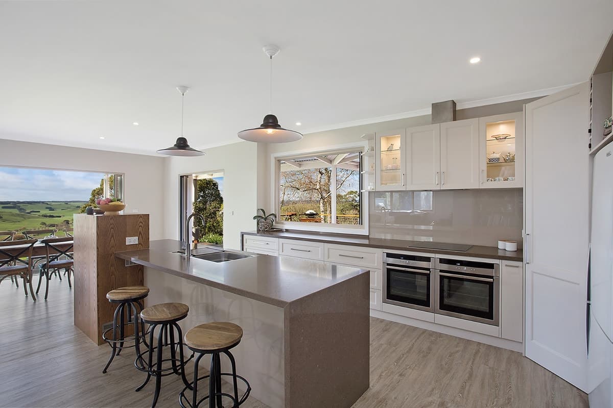 69 Cobden-Port Campbell Road, Cobden, VIC, Cobden - Thumbnail 3