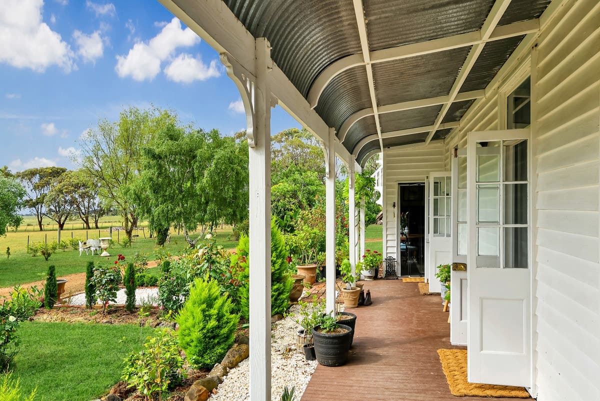 153 Wickham Road, Woolsthorpe, VIC, Woolsthorpe - Thumbnail 4