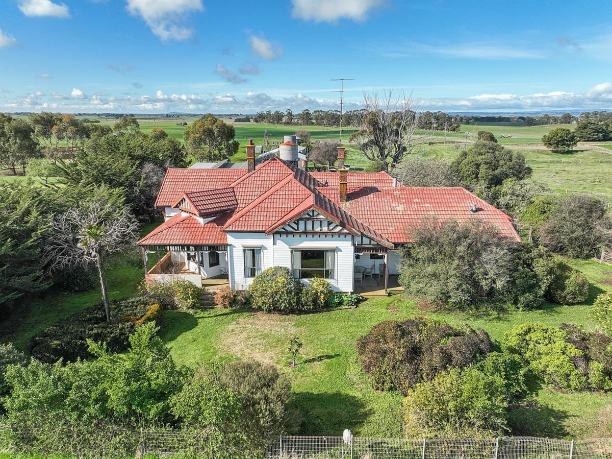 800 Corangamite Lake Road, Coragulac, VIC, Coragulac - Thumbnail 3