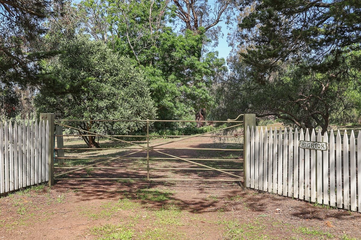 1 Oman Street, Lismore, VIC, Lismore - Thumbnail 2