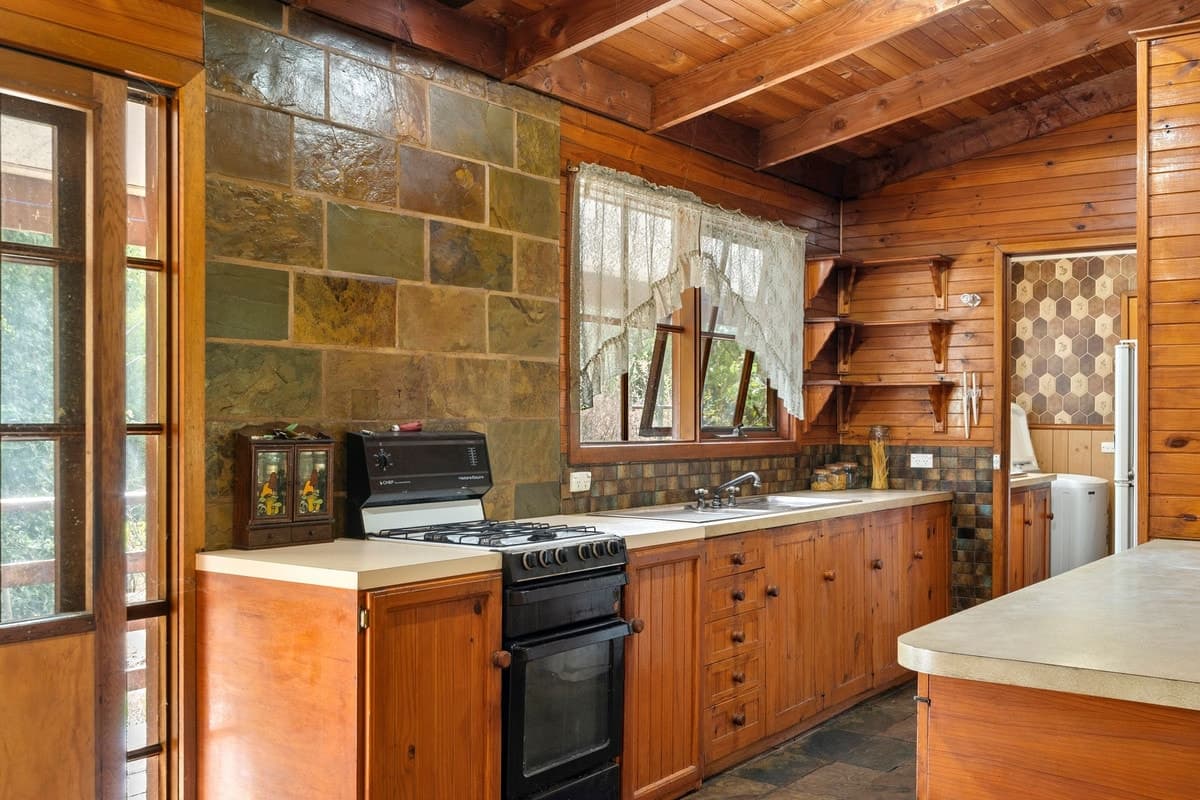 130 Bushbys Road, Barongarook, VIC, Barongarook - Thumbnail 4