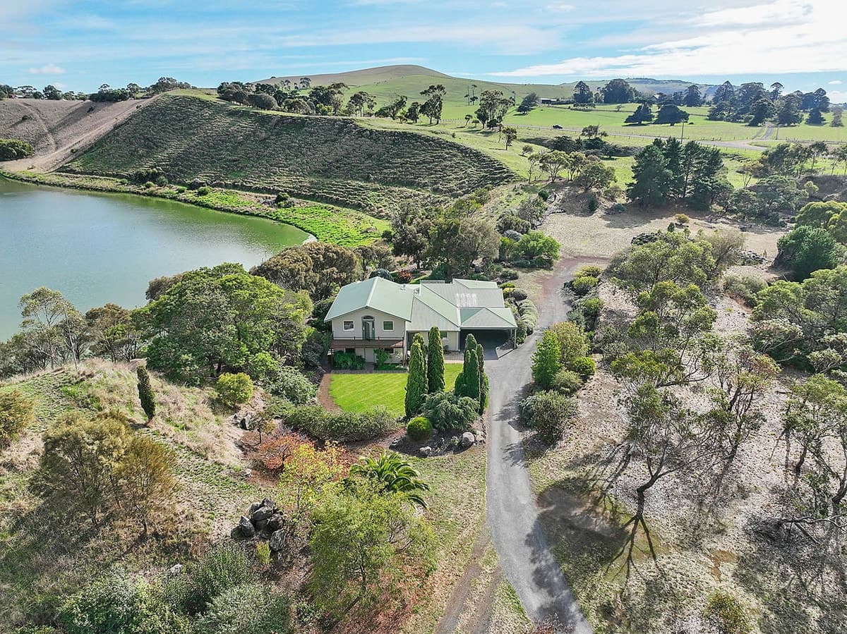 981 Corangamite Lake Road, Coragulac, VIC, Coragulac - Thumbnail 4