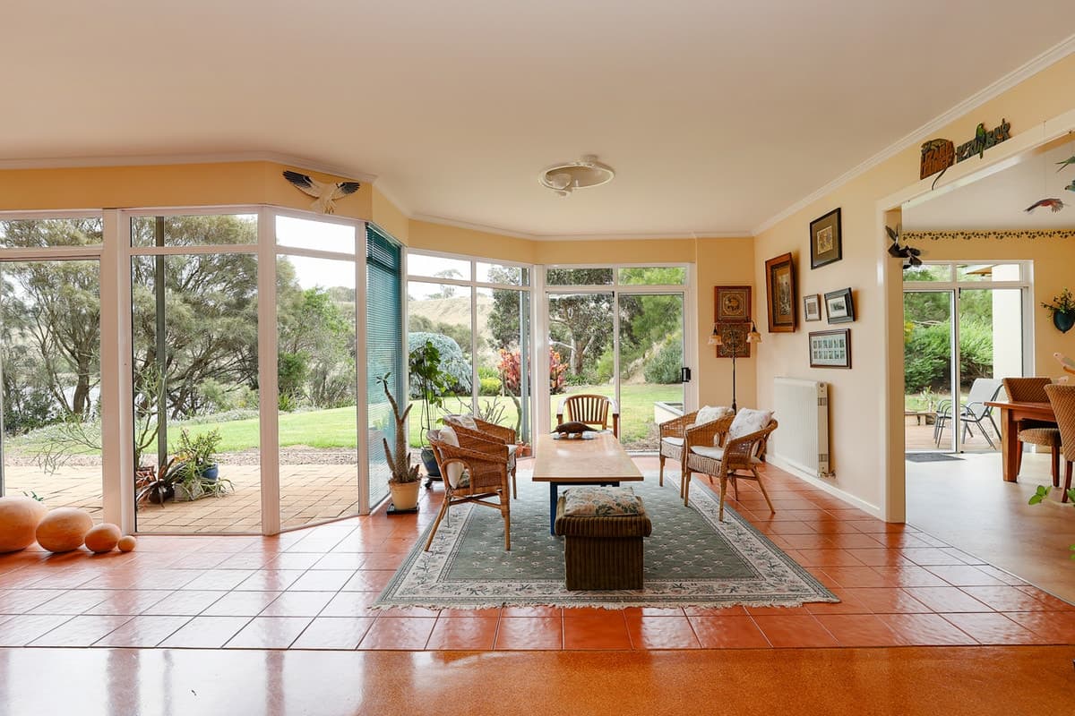 981 Corangamite Lake Road, Coragulac, VIC, Coragulac - Thumbnail 5
