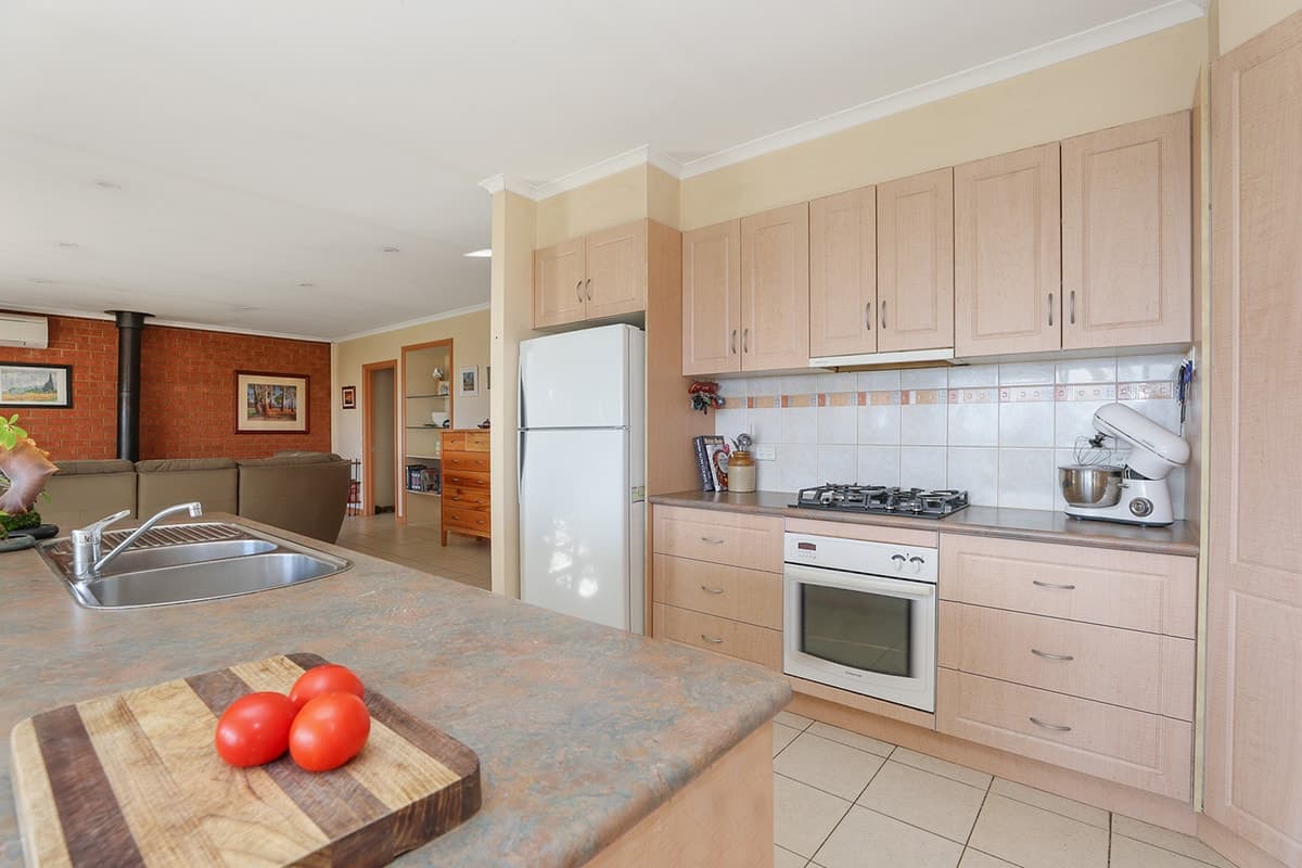 390 Colac Lavers Hill Road, Barongarook West, VIC, Barongarook West - Thumbnail 8
