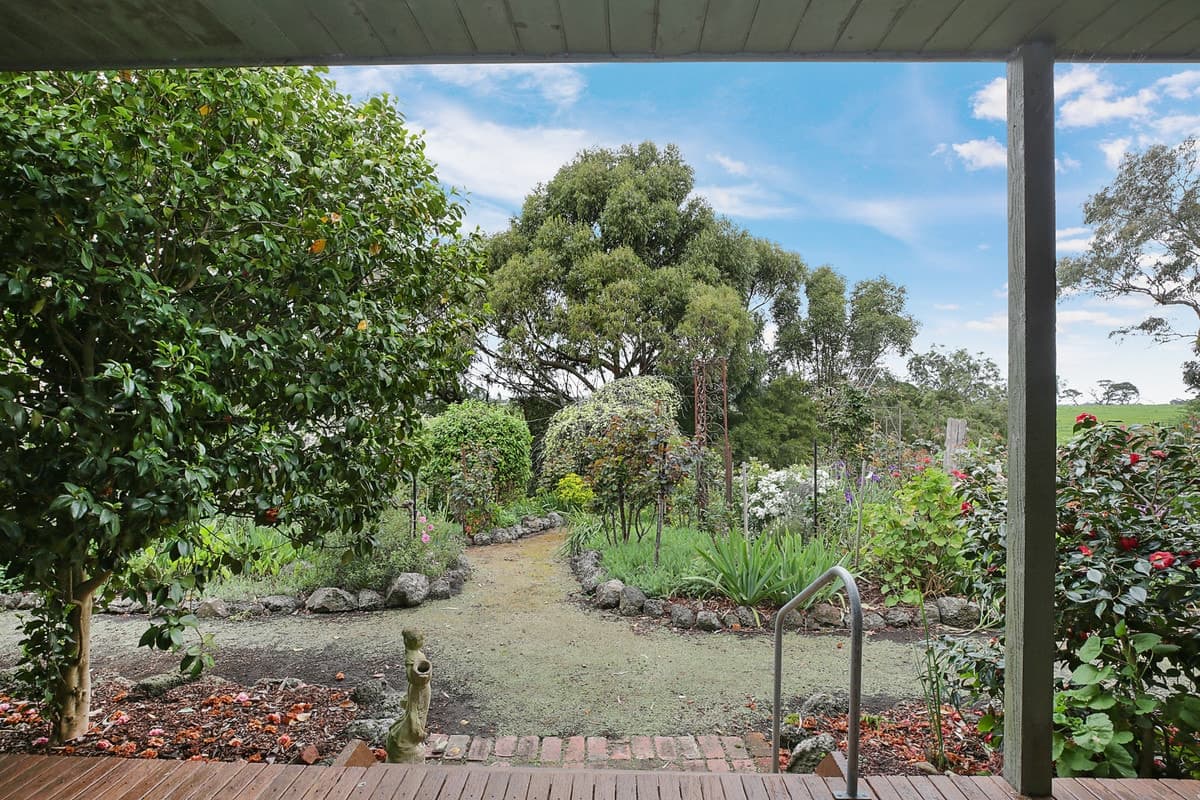 15 Ryans Lane, Coragulac, VIC, Coragulac - Thumbnail 6